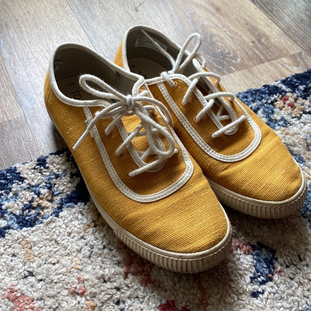 Toms Yellow sneakers